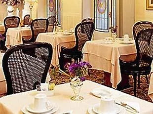 Ih Bocconi Hotel 4*
