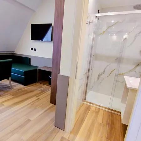 Jr Bocconi Hotel Milano