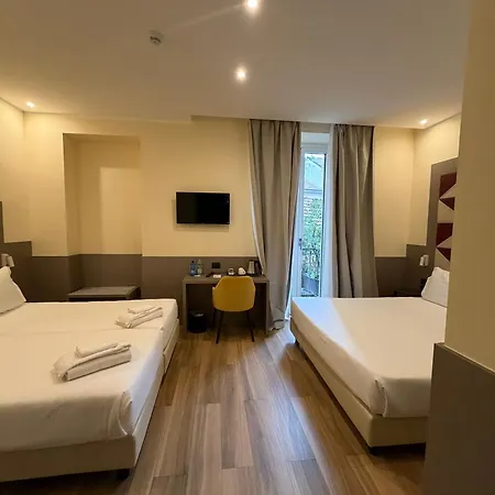 ホテル Jr Bocconi 4*