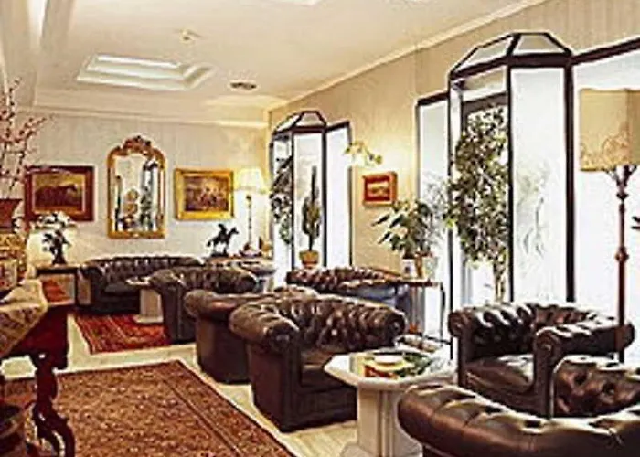 Jr Bocconi ホテル 4*