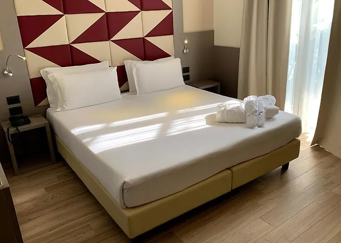 ホテル Jr Bocconi