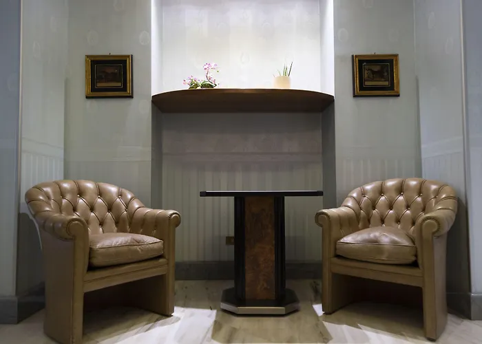 Jr Bocconi 4* ミラノ