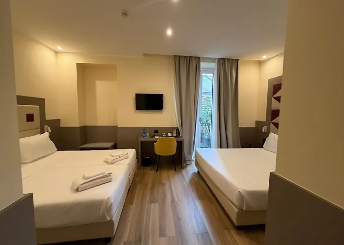 ホテル Jr Bocconi 4*