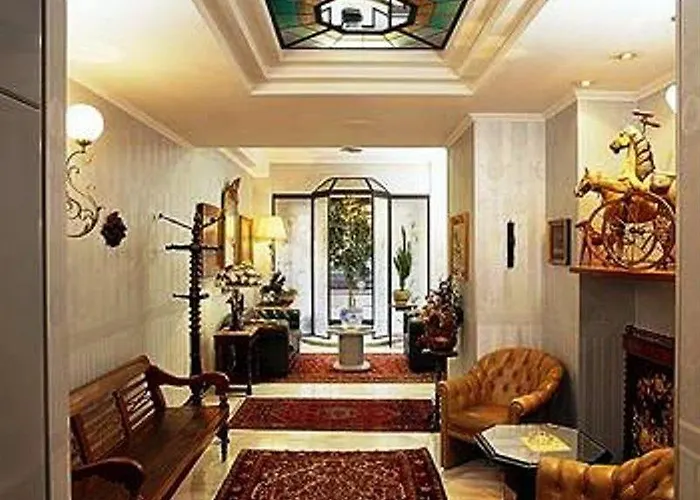 ホテル Jr Bocconi ミラノ