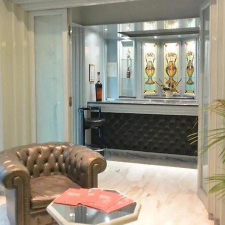 Hotel Jr Bocconi 4*